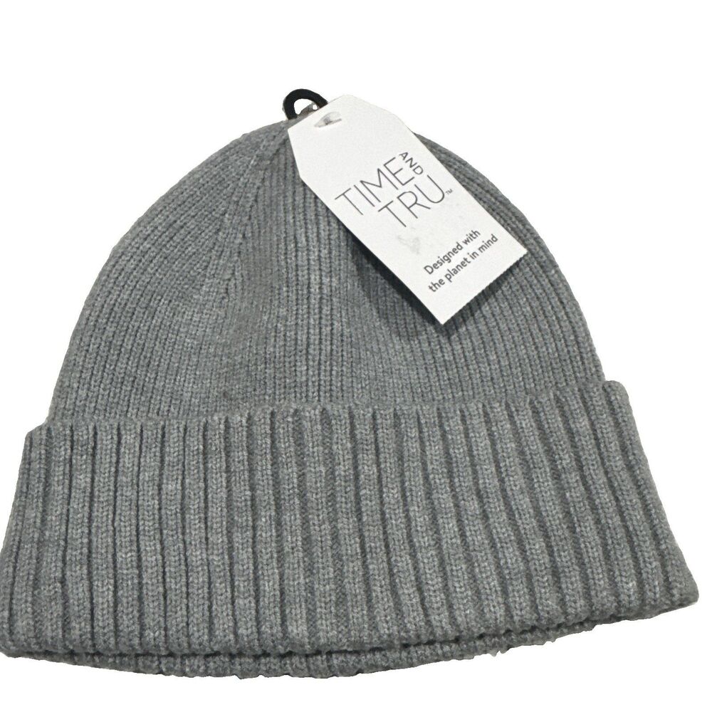 Women’s Time and Tru Coordinate Beanie Winter Gray, Soft Hat